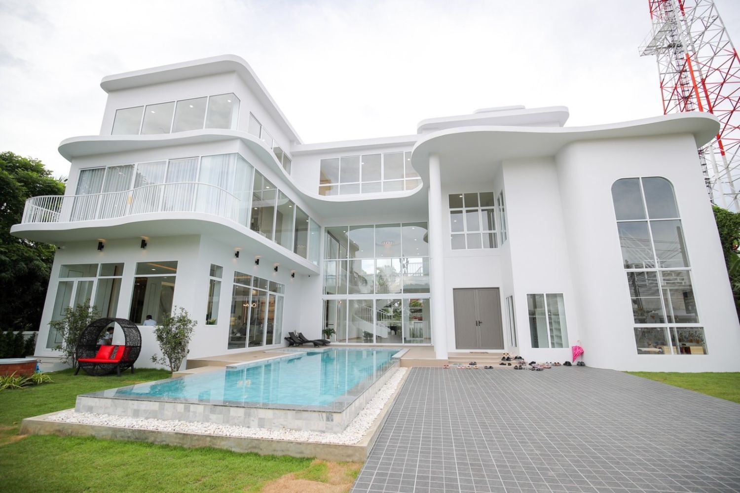 5 Bedroom Villa For Rent In Tha Wang Tan, Chiang Mai