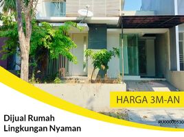 4 Bedroom House for sale in East Jawa, Lakarsantri, Surabaya, East Jawa