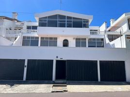 7 Bedroom House for sale in Quito, Pichincha, Quito, Quito