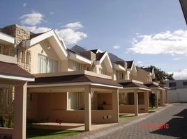 4 Bedroom House for sale in Quito, Pichincha, Cumbaya, Quito