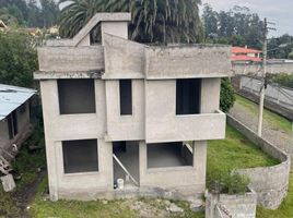 3 Bedroom House for sale in Conocoto, Quito, Conocoto