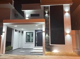 4 Bedroom House for sale in Guayaquil, Guayas, Guayaquil, Guayaquil