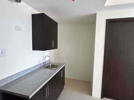 2 Bedroom Apartment for sale in V. Mapa LRT-2, Sampaloc, Sampaloc