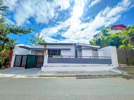 4 Bedroom Villa for sale in Southern District, Metro Manila, Las Pinas City, Southern District