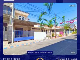 12 Habitación Casa en venta en Gubeng, East Jawa, Gubeng