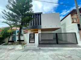 6 Bedroom Villa for sale in Southern District, Metro Manila, Las Pinas City, Southern District