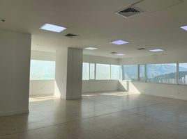 85 m² Office for rent in Centro Comercial Unicentro Medellin, Medellín, Medellín