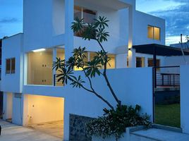 2 Habitación Casa en venta en Cuernavaca, Morelos, Cuernavaca