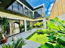 5 Bedroom House for sale in Paranaque City, Southern District, Paranaque City