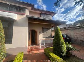 4 Bedroom House for sale in Cumbaya, Quito, Cumbaya