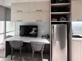 2 Bedroom Condo for sale in Magallanes MRT-3, Makati City, Makati City