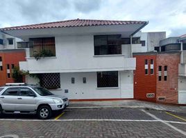 4 Bedroom House for sale in Basilica of the National Vow, Quito, Quito, Quito