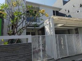 3 Bedroom House for sale in Gayungan, Surabaya, Gayungan