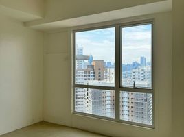 Studio Condo for sale at Pioneer Woodlands, Mandaluyong City