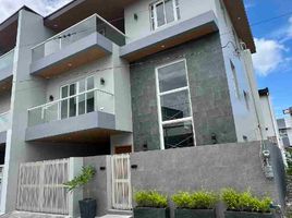 6 Bedroom Villa for sale in Cainta, Calabarzon, Cainta