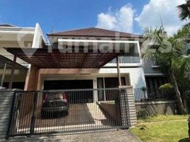 5 Bedroom House for sale in Wiyung, Surabaya, Wiyung