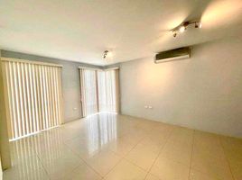 2 Bedroom Apartment for sale in Guayaquil, Guayas, Juan Gomez Rendon Progreso, Guayaquil