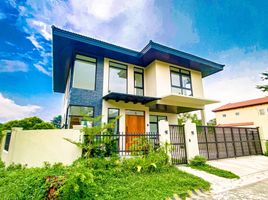 5 Bedroom Villa for sale in Las Pinas City, Southern District, Las Pinas City