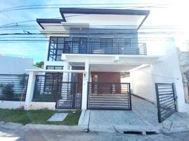 5 Bedroom Villa for sale in Metro Manila, Las Pinas City, Southern District, Metro Manila