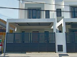 5 Bedroom House for sale in Gunung Anyar, Surabaya, Gunung Anyar