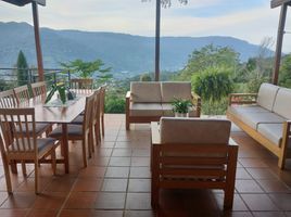 6 Habitación Villa en venta en Girardota, Antioquia, Girardota