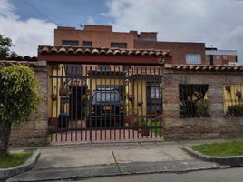 4 Bedroom House for sale in Bogota, Cundinamarca, Bogota