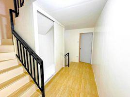 5 Habitación Adosado en venta en Las Pinas City, Southern District, Las Pinas City