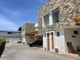 Maison 3 chambre à vendre à Tumbaco, Pichincha, Tumbaco