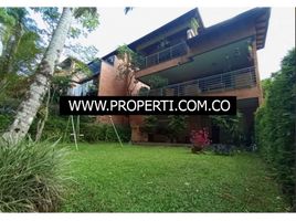 3 Bedroom House for sale in Bare Foot Park (Parque de los Pies Descalzos), Medellin, Medellin