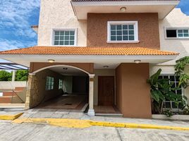 3 Bedroom House for sale in Medellin, Veracruz, Medellin