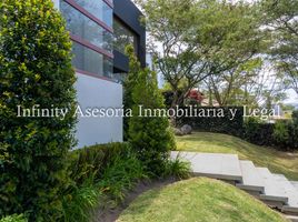 5 Bedroom House for sale in Tumbaco, Quito, Tumbaco