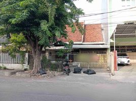 3 Kamar Vila for sale in Tegal Sari, Surabaya, Tegal Sari