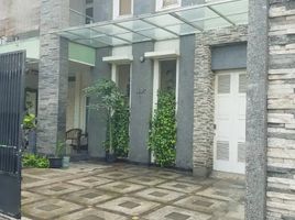 8 Bedroom House for rent in Medistra Hospital, Mampang Prapatan, Pasar Minggu