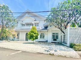 6 Bedroom House for sale in Sawahan, Surabaya, Sawahan