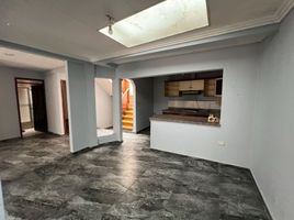 5 Bedroom House for sale in Azuay, Cuenca, Cuenca, Azuay