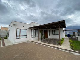  Villa en venta en Santa Isabel (Chaguarurco), Santa Isabel, Santa Isabel (Chaguarurco)