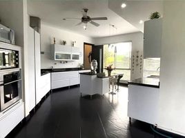 5 Bedroom House for rent in Colombia, Armenia, Quindio, Colombia