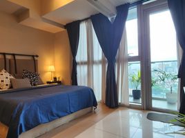 1 Bedroom Apartment for sale at Uptown Parksuites, Makati City