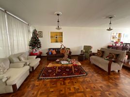 4 Bedroom House for sale in Bogota, Cundinamarca, Bogota