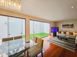 4 Habitación Casa en venta en Lima, Lima, Santiago de Surco, Lima