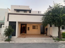 Villa 3 chambre à vendre à Santa Catarina, Nuevo Leon, Santa Catarina