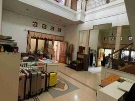 7 Bedroom House for sale in Wonocolo, Surabaya, Wonocolo