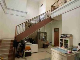 7 Kamar Rumah for sale in Wonocolo, Surabaya, Wonocolo