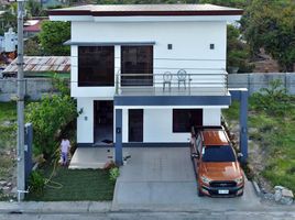 4 Bedroom House for sale in Cebu, Central Visayas, Lapu-Lapu City, Cebu