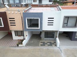 3 Bedroom Villa for sale in Calderón Park, Cuenca, Cuenca, Cuenca