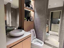 2 Bedroom Condo for sale in Makati City, Southern District, Makati City