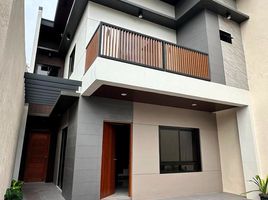 4 Bedroom Villa for sale in Southern District, Metro Manila, Las Pinas City, Southern District