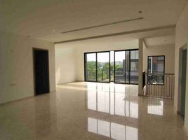 4 Bedroom House for sale in Tangerang, Banten, Legok, Tangerang