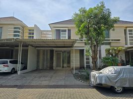 4 Schlafzimmer Villa zu verkaufen in Sukolilo, East Jawa, Sukolilo