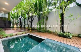 Сдаётся дом, 5 спален, 343 м², Ngũ Hành Sơn